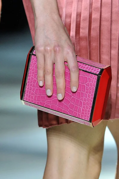 Look 70